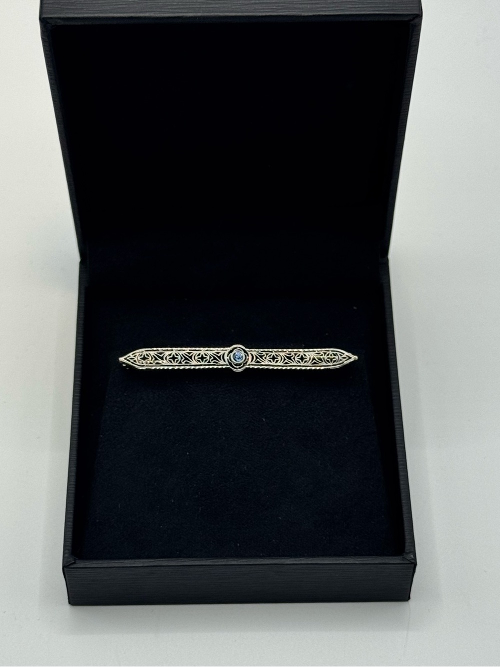 Vintage Platinum & 14k Gold Sapphire Art Deco Stick Pin Brooch - Picture 2 of 12